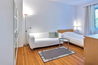Appartement meublé avec utilisation commune du jardin