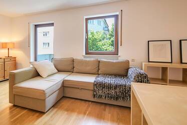 Magnifique grand studio avec garage en duplex