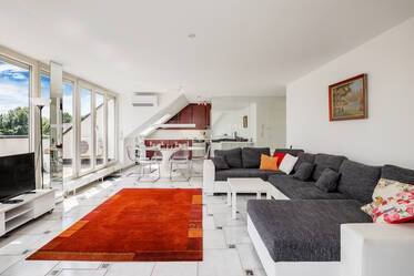 Appartement de 3 pièces avec terrasse sur le toit à Munich-Bogenhausen