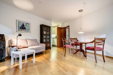 Appartement au rez-de-chaussée avec jardin, très calme