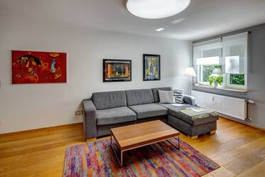 Appartement au rez-de-chaussée avec terrasse et balcon