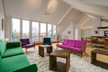 Appartement en duplex équipé de manière exclusive