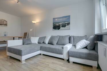 Appartement beau et meublé à Sendling