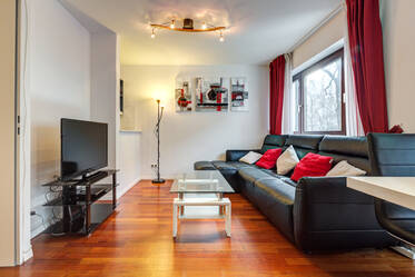 Wohnen am Olympiapark, ruhig, Balkon, Garage