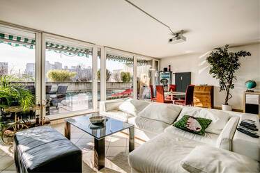 Appartement très beau et meublé à Olympiadorf