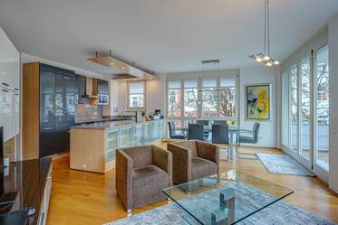 Appartement familial meublé de 4 pièces dans un grand quartier