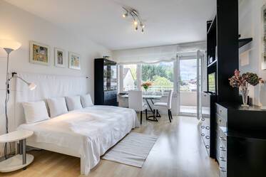 Appartement ensoleillé avec balcon à Ramersdorf