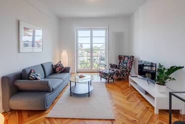 Appartement très beau et meublé à Schwabing