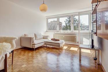 Appartement très beau et meublé à Parkstadt Solln