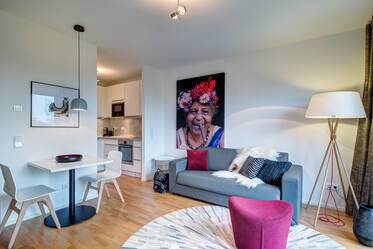 Charmant appartement exclusif de 2 pièces près de la rivière Isar
