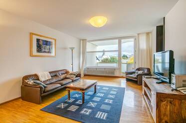 Appartement beau et meublé à Arabellapark