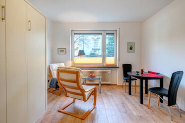 Direkt am Max-Weber-Platz in der Nähe der Isar