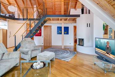 Appartement avec mezzanine très beau et meublé à Ismaning