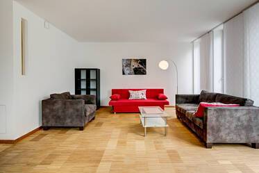 Appartement très beau et meublé à Unterschleißheim