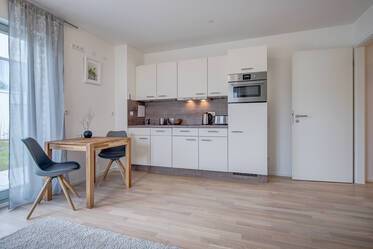 Appartement avec jardin très beau et meublé à Messestadt Riem