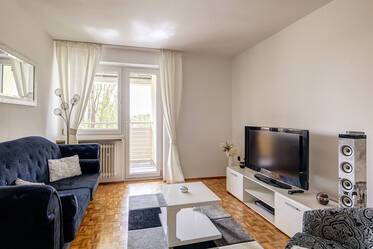 Appartement beau et meublé à Forstenried