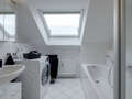 appartement sous les toits München Trudering 04 salle de bain 10283