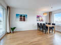 appartement sous les toits München Am Hart 02 salle à manger 10425