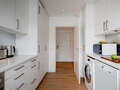 appartement avec terrasse sur le toit München Bogenhausen 02 cuisine 10781