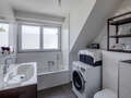 appartement sous les toits München Großhadern 01 salle de bain 11784
