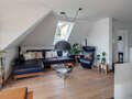 appartement sous les toits München Großhadern 02 pièce à vivre 11784