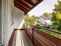 maison mitoyenne placée au milieu de la rangée München Moosach 01 balcon 11852