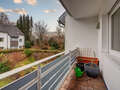 maison mitoyenne placée au milieu de la rangée Baldham Vaterstetten 02 balcon 12473