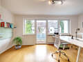 maison mitoyenne placée au milieu de la rangée Baldham Vaterstetten 02 bureau 12473