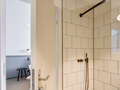 appartement style maisonnette avec mezzanine München Herzogpark 01 salle de bain 12527