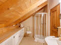 appartement sous les toits Bad Heilbrunn 01 salle de bain 12826