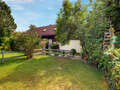 maison mitoyenne placée au milieu de la rangée Garching 01 jardin 13131