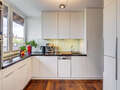 appartement style maisonnette avec mezzanine Unterföhring 02 cuisine 13159