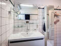 appartement sous les toits München Neuhausen 02 salle de bain 14119