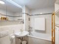 appartement München Milbertshofen 01 salle de bain 14220