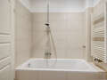 appartement sous les toits München Neuhausen 03 salle de bain 14555