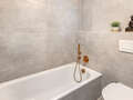 appartement style maisonnette Haar 02 1ère salle de bain 14664