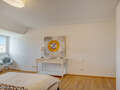 appartement avec mezzanine München Maxvorstadt 02 1ère chambre 14890