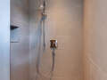 maison mitoyenne placée au milieu de la rangée München Untermenzing 02 salle de bain 14892