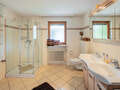 maison Gmund am Tegernsee 01 1ère salle de bain 14912