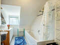 appartement sous les toits München Obergiesing 01 salle de bain 14920