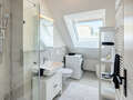 appartement sous les toits München Riem 01 salle de bain 14957