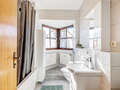 appartement sous les toits Eching 01 salle de bain 15004