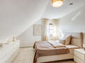 appartement sous les toits Eching 01 chambre 15004
