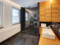 appartement avec terrasse sur le toit München Solln 02 salle de bain 15010