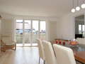 appartement avec terrasse sur le toit München Lehel 03 salle à manger 3850