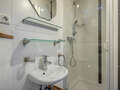 appartement sous les toits Unterföhring 01 salle de bain 4788