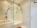 appartement avec terrasse sur le toit München Isarvorstadt 03 salle de bain 5524