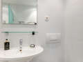 studio München Arabellapark 02 salle de bain 7848