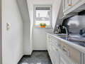 appartement sous les toits München Altstadt 01 cuisine 8000