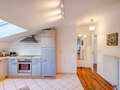 appartement avec terrasse sur le toit München Gärtnerplatzviertel 02 cuisine 9135